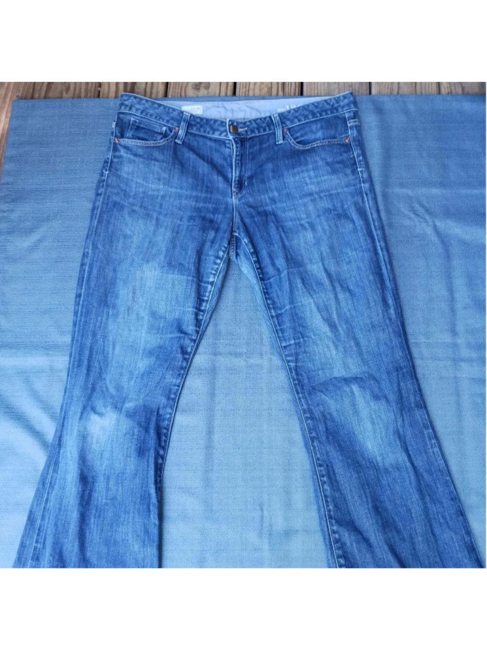 Gap 1969 33R/ 16L Long And Lean Trouser w Flare Medium Wash